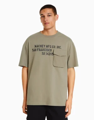 Camiseta manga corta boxy fit bolsillo print-BERSHKA Clearance