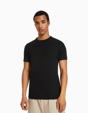 Camiseta manga corta muscle fit canalé-BERSHKA Fashion