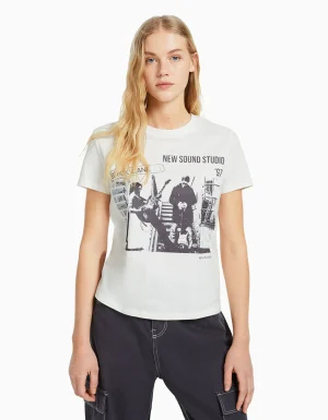 Camiseta regular print gráfico-BERSHKA Fashion