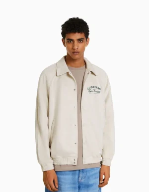 Cazadora efecto ante bordado-BERSHKA New