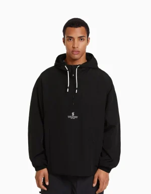 Cazadora fina capucha efecto nylon-BERSHKA Cheap