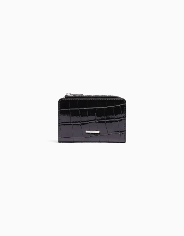 Monedero efecto charol grabado estampado animal-BERSHKA Shop