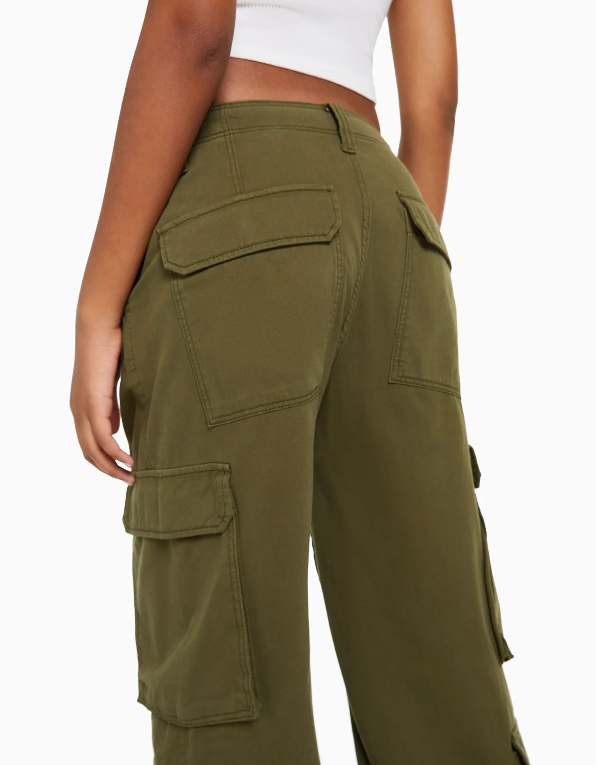 Pantalón cargo sarga multipocket ajustable-BERSHKA Shop