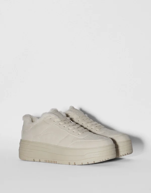 Zapatillas plataforma detalle pelo-BERSHKA Flash Sale